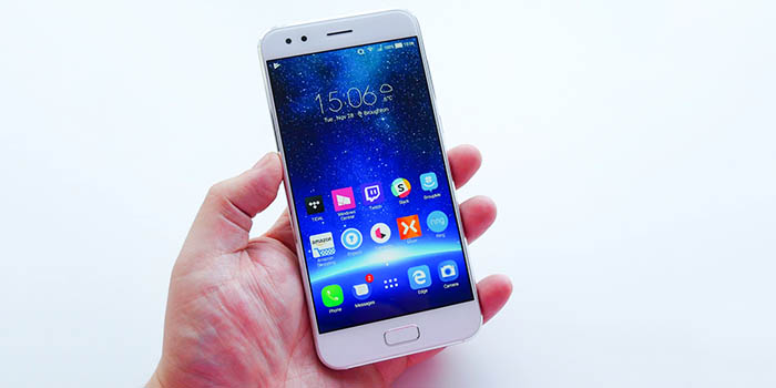 ZenFone 4