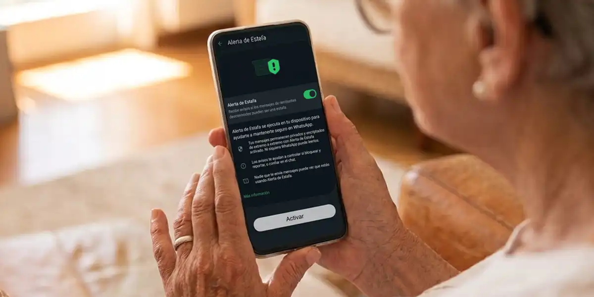 Blinda el WhatsApp de tus papás y abuelos: cómo activar la alerta antiestafas de la app