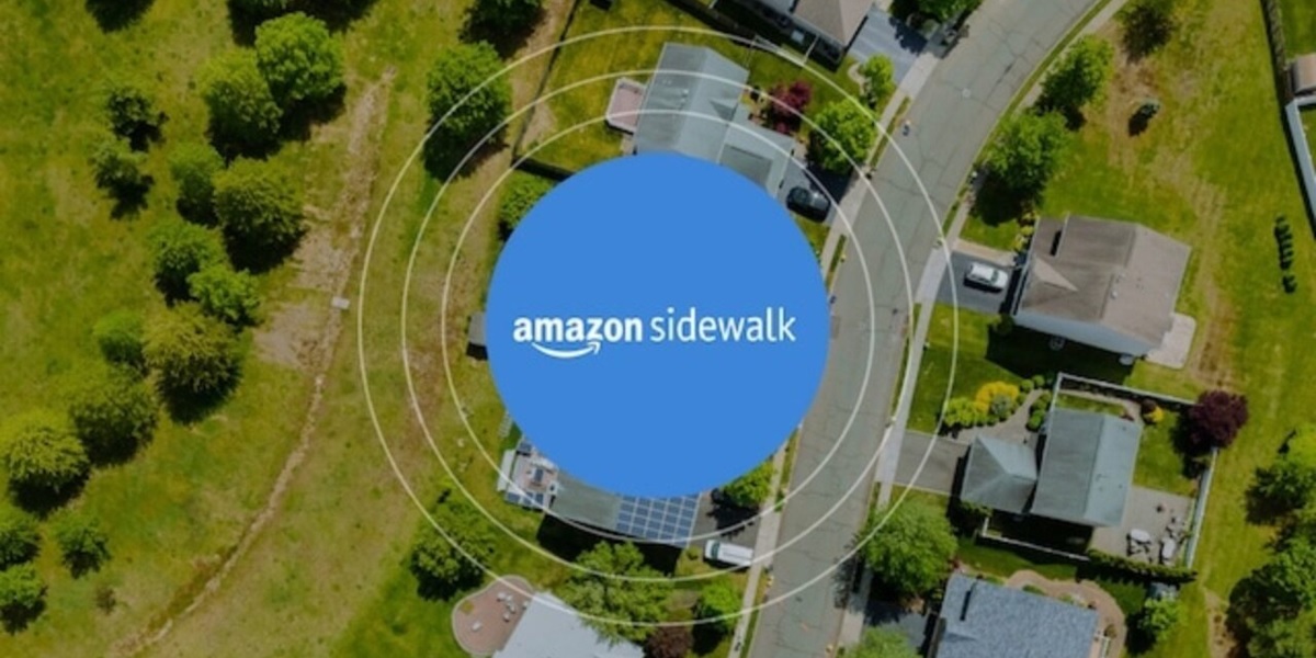 amazon sidewalk red