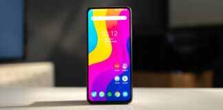 asus zenfone 10 pantalla de mas de 6 pulgadas