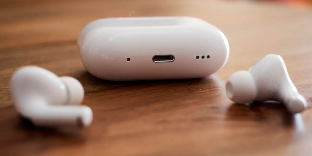 como limpiar puerto de carga airpods para que carguen