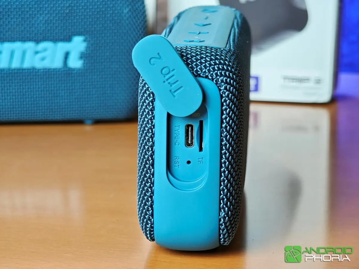 cuanto dura la bateria del Tronsmart Trip 2