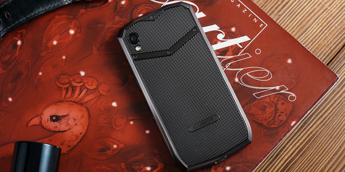 cubot pocket color negro