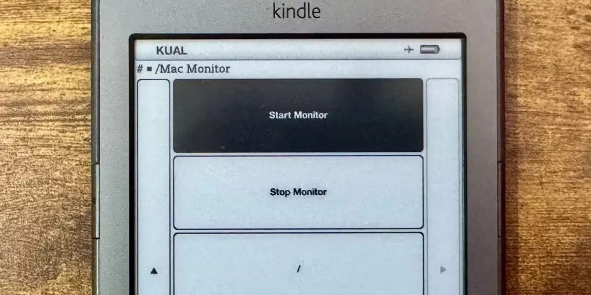 Un Amazon Kindle siendo usado como monitor portátil de PC