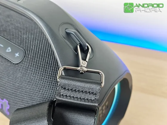 incluye una correa que es muy facil de poner Tronsmart Bang 2