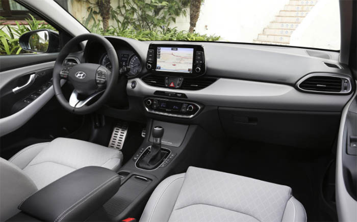 interior del Hyundai i30 Link