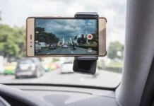Las 5 mejores apps para convertir tu móvil en una dashcam