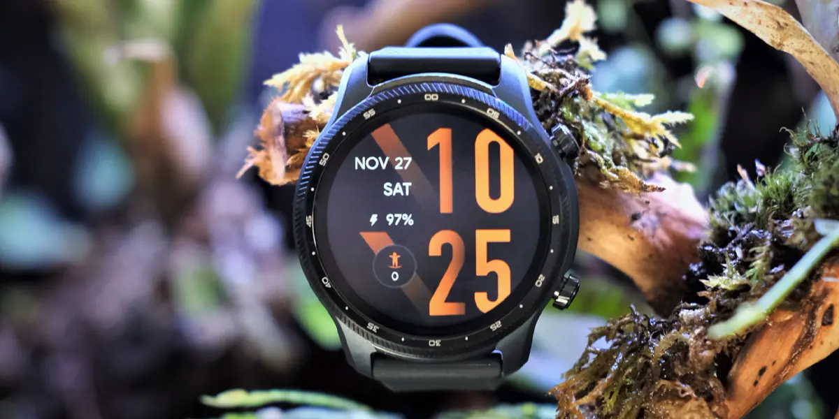 mobvoi ticwatch 3 pro ultra mejor reloj barato resistente wear os