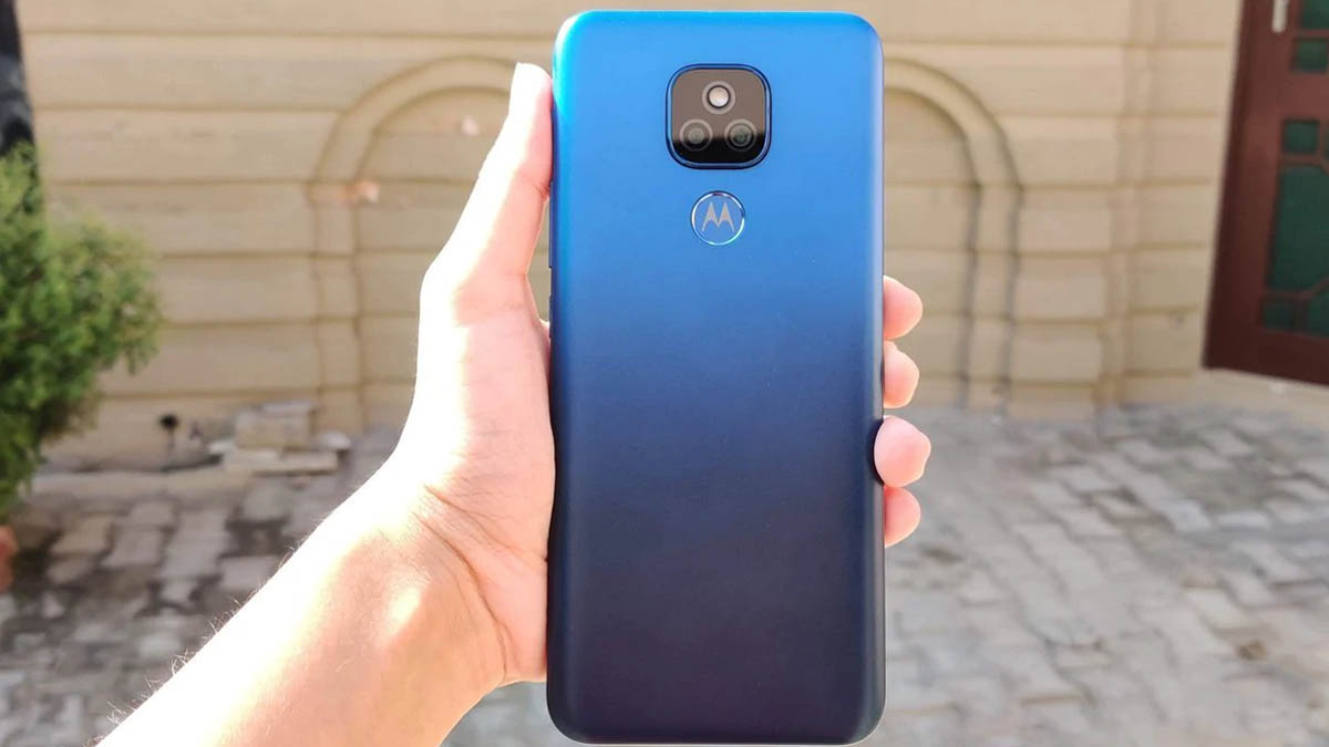 moto e7 plus smartphone barato usar telegram