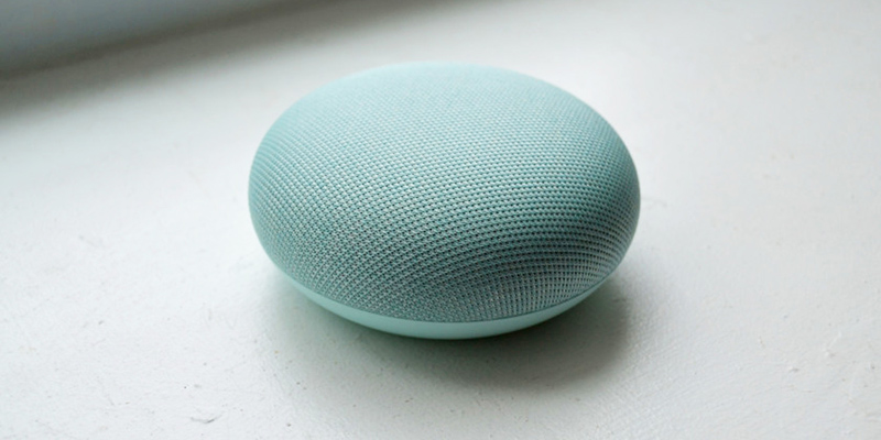 operadores te escuchan a traves de Google Assistant