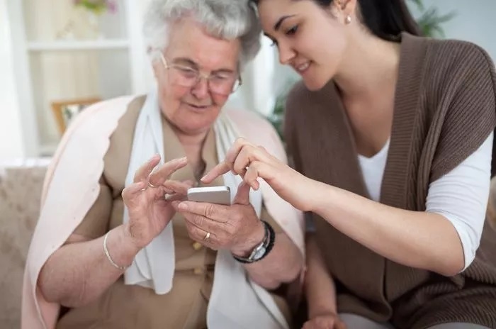personas mayores smartphones