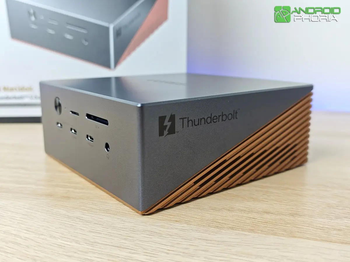 que se puede hacer con la UGREEN Maxidok 17-en-1