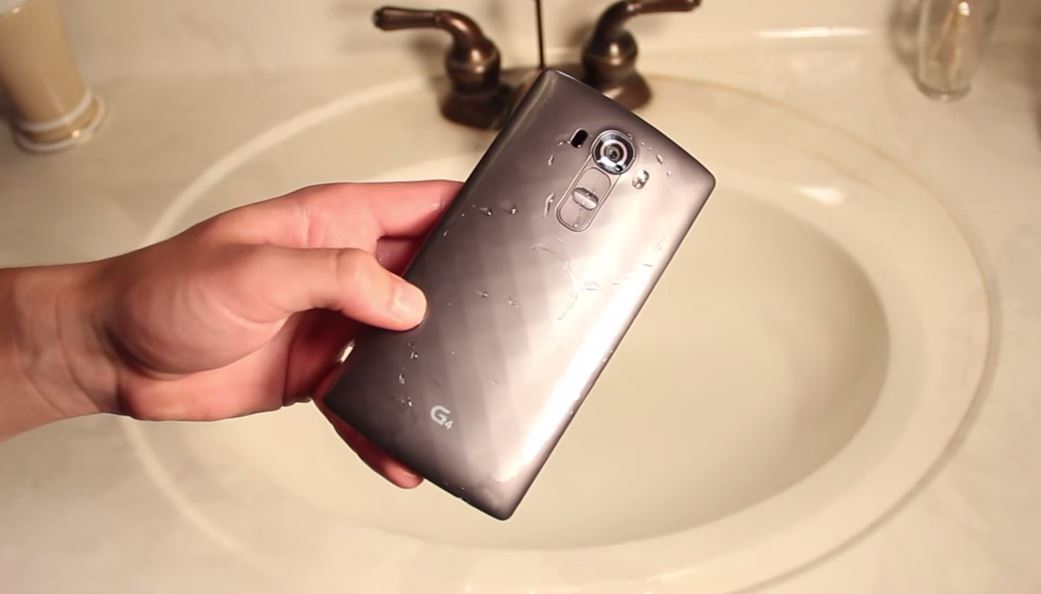 test resistencia al agua del LG G4