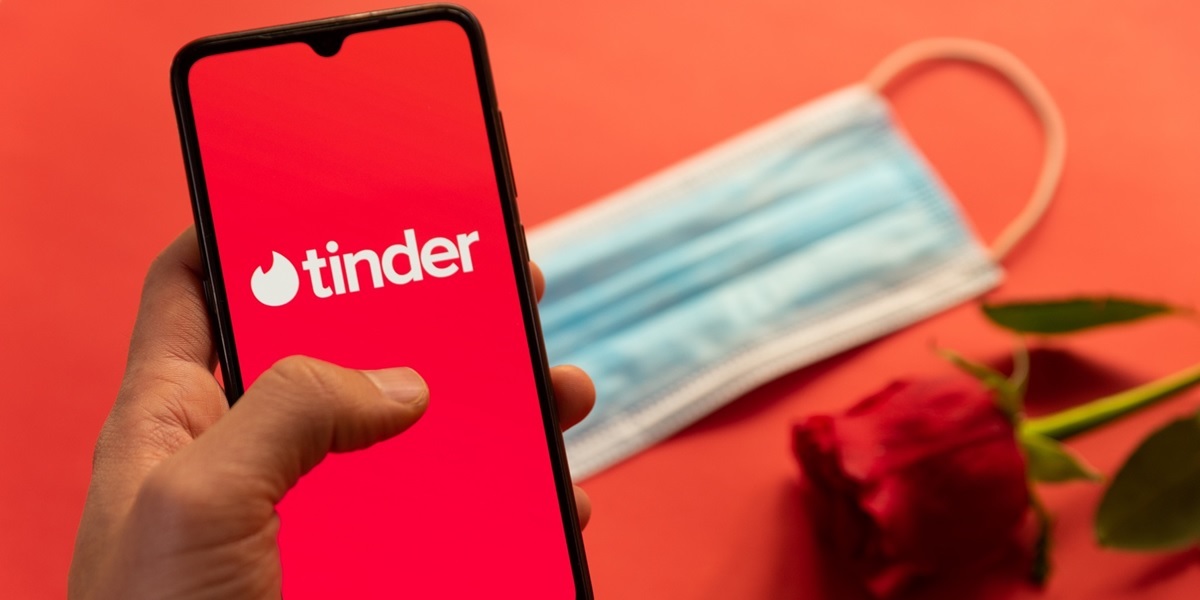 tinder en smartphone